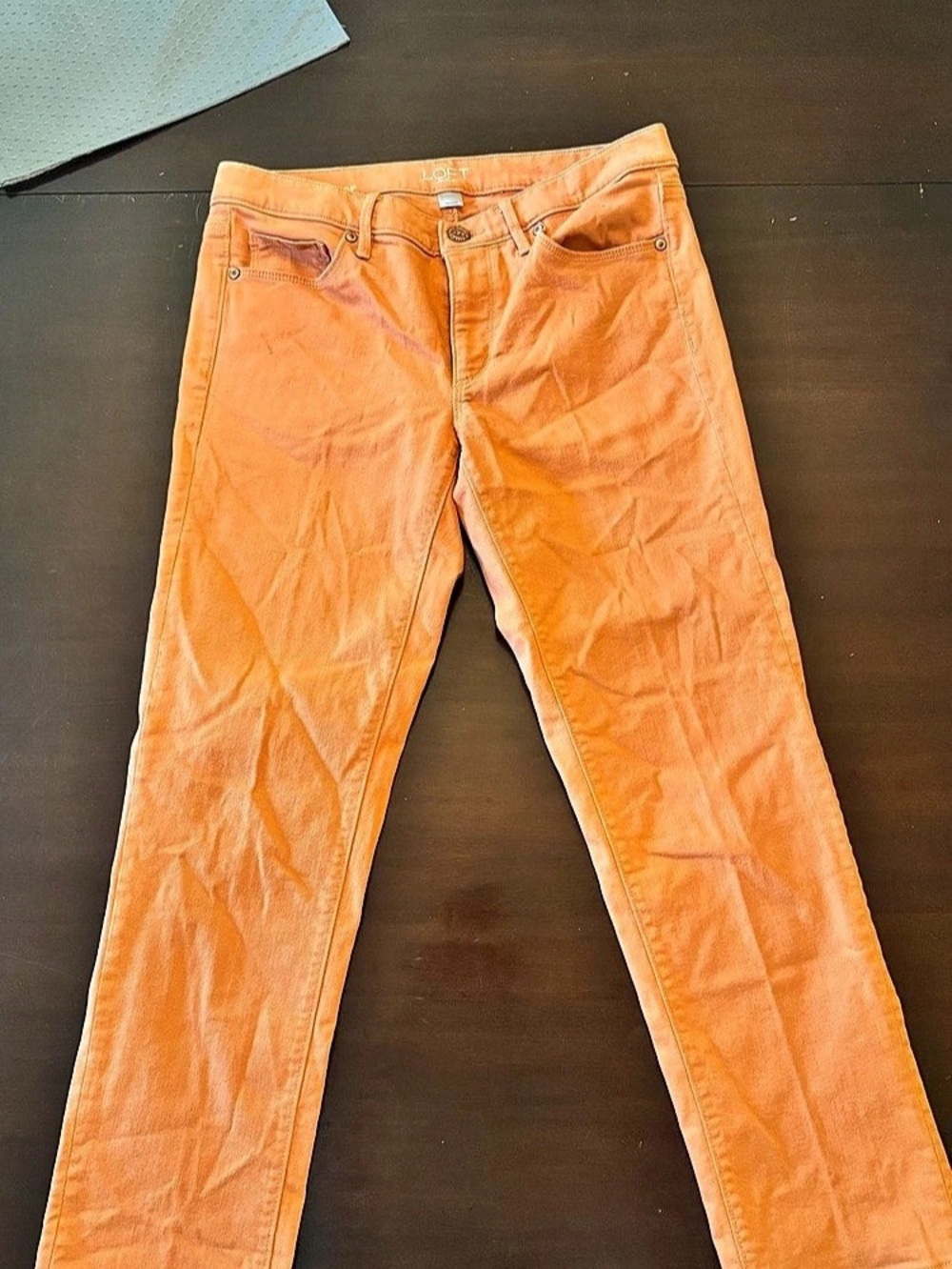 LOFT Modern Crop Straight Leg coral Jeans
